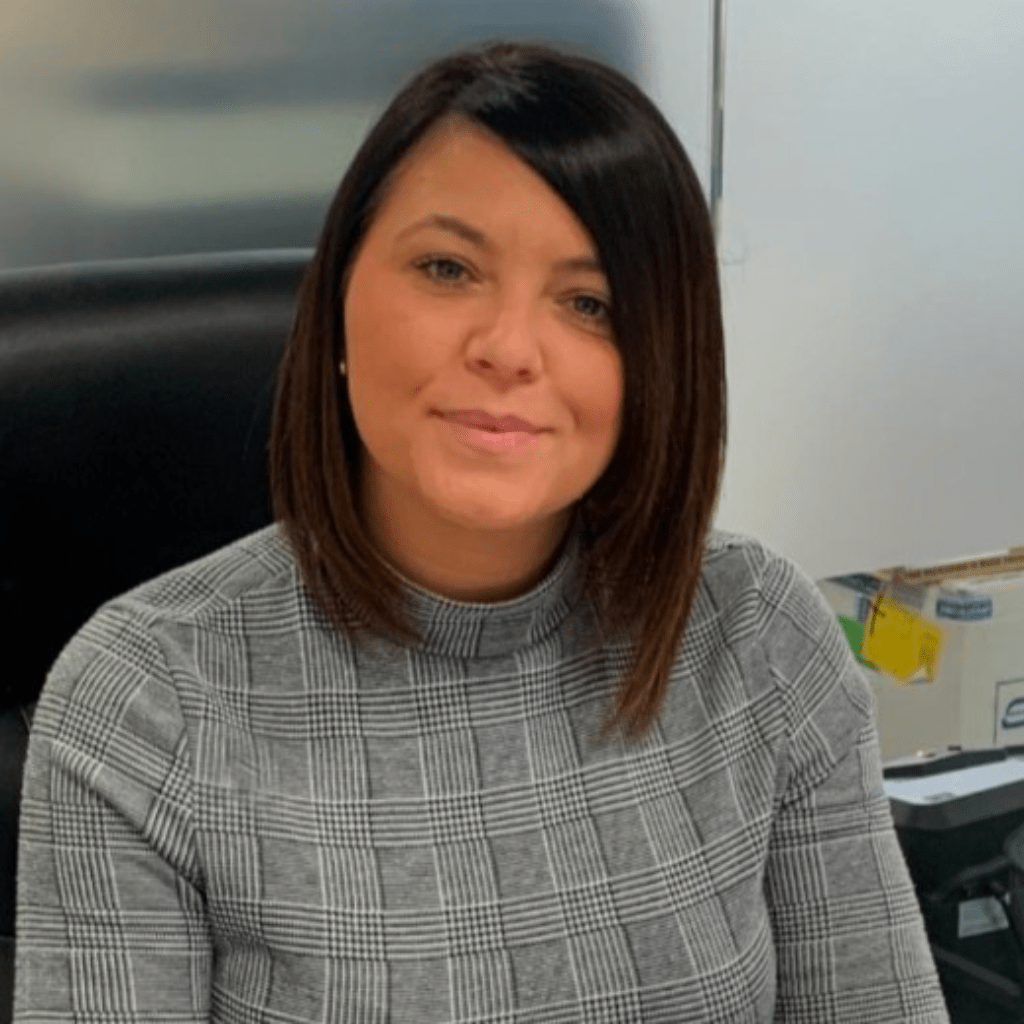 Sarah Kingshott 2B&C Logistics Pallet Distribution Oxfordshire
